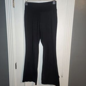 Women's Black Flare Bootcut Leggings Exercise Pants Peace Sign On Back- Size Sma